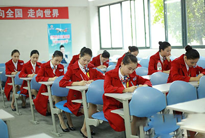 重庆铁路工程学校注重素质与能力培养