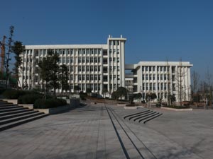 成都信息技术学校教学楼
