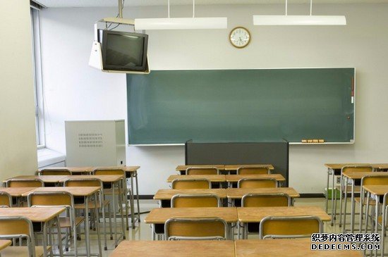 重庆万州卫生职业学校寝室宿舍条件与学校食堂