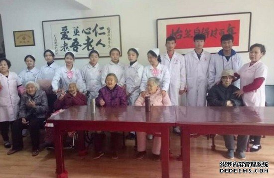 重庆万州卫生职业学校学费是多少钱及收费标准