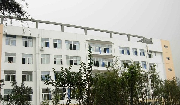 成都市建筑职业中专学校