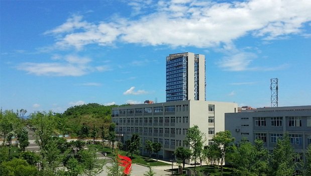 成都市工业职业技术学校