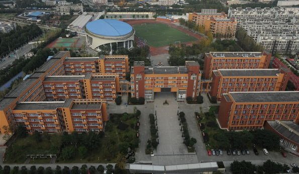 学校