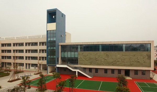 学校